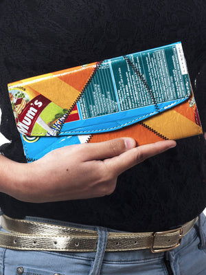 Crispy upcycled chips packet  Wallet - Buy Eco Friendly Products - Upycled, Organic, Fair Trade :: Green The Map